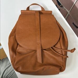 Elegant Tan Leather Backpack